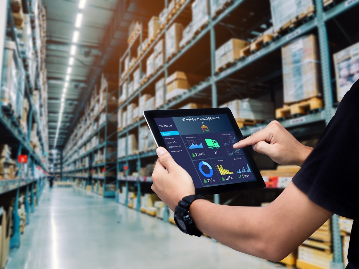 warehouse and distribution image